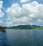 Komodo Island and the boat